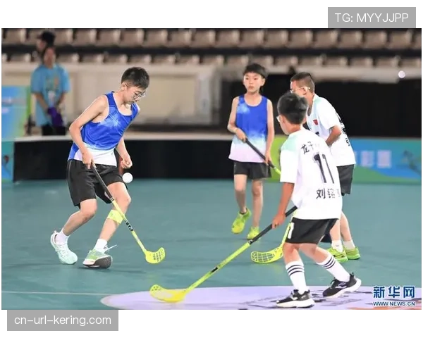 呼伦贝尔校园曲棍球蓬勃发展,“小球”撬动“大教育”,构建从幼儿园到高中的完整赛事体系 呼伦贝尔校园曲棍球蓬勃发展,“小球”撬动“大教育”,构建从幼儿园到高中的完整赛事体系